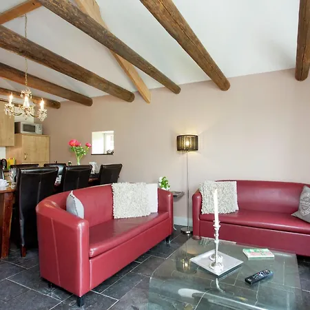 Tatil Evi Stunning Near Forest In