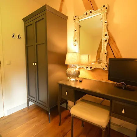 Сasa de vacaciones Stunning Near Forest In